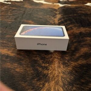 iPhone XR like new unlocked